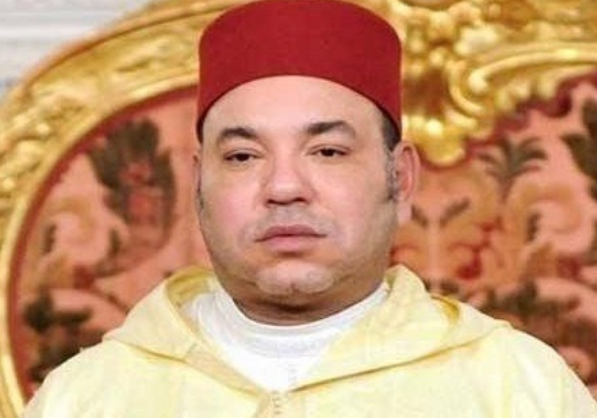  جلالة الملك يعزي أفراد أسرة الراحل المحجوبي أحرضان