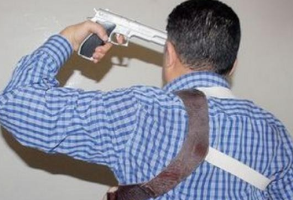  العيون.. العثور على ضابط شرطة مقتولا بسلاحه الناري