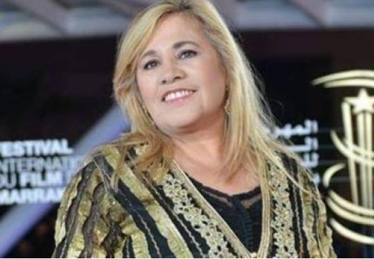  الممثلة آمال الثمار تشكر الملك وتدعو له بالسداد