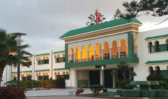  وزارة الداخلية تعلن عن مباريات لتوظيف أزيد من 700 شخصا
