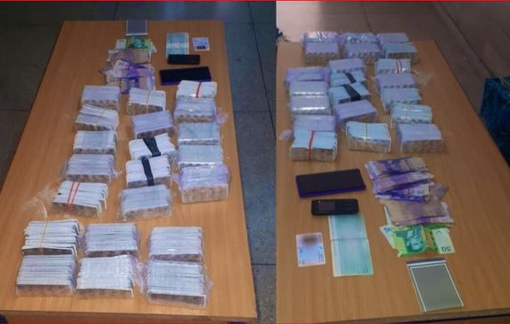  حجز 12.585 قرصا طبيا مخدرا في عملية أمنية لفرقة مكافحة العصابات بالدار البيضاء