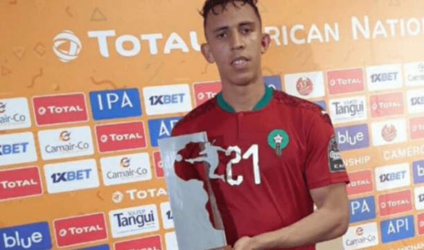  سفيان رحيمي ينال جائزة أفضل لاعب في مباراة المنتخب المحلي أمام الطوغو