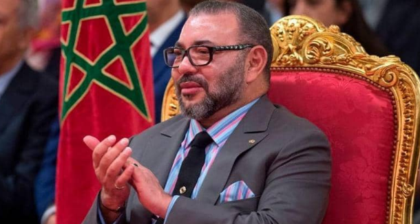  رسميا.. وصول أول دفعة من اللقاح البريطاني من أصل 66 مليون جرعة اقتناها المغرب تنفيذا للتوجيهات الملكية