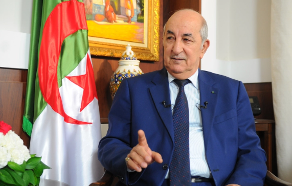  في خطوة لتقييد الحراك .. الرئيس الجزائري يعلن حل البرلمان وتعديل الحكومة