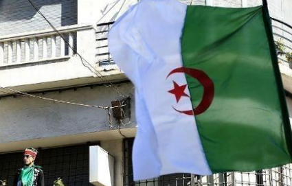  الجزائر.. قوانين جامدة وانعدام الثقة في المسؤولين!