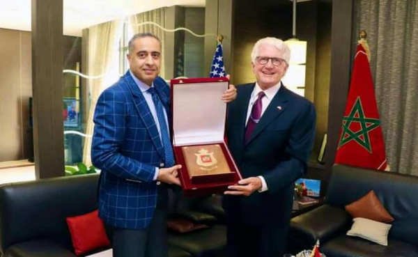  نعته بـ”المحترف الحقيقي” .. نائب المستشار الأمني ​​الأمريكي السابق يشيد باحترافية الحموشي