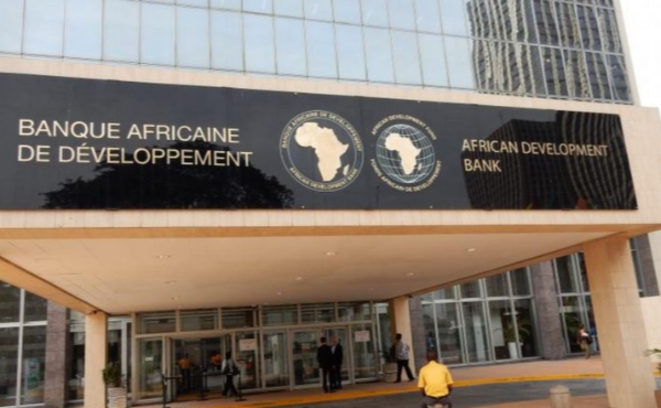  البنك الإفريقي للتنمية يدعم تنفيذ مشروع تعزيز مناخ الأعمال والإنعاش الاقتصادي بمليون دولار