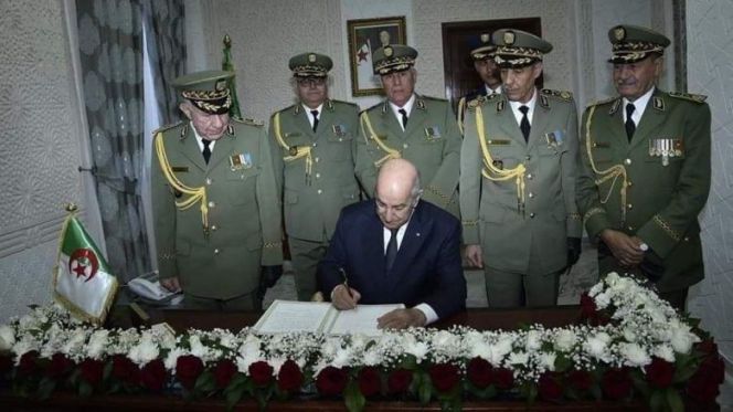  فهم تسطى مع الكابرانات.. النظام الجزائري يعلن ترسيم حدوده حتى مع البوليساريو المتواجدة فوق ترابه خوفا من انفصال القبائل ويدعم الانفصال في جاره المغرب!!