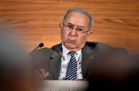  رشيد نيني يكتب عن القطيعة: فوق طاقتك لا تلام