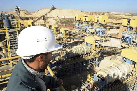  لاقتحام الأسواق العالمية.. المغرب يحدث خطا لإنتاج الحامض الكبريتي بمعايير دولية