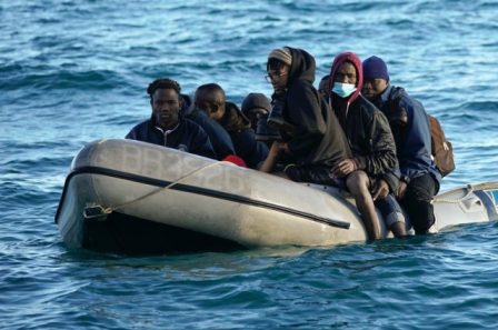  العيون: إحباط محاولتين للهجرة السرية نحو جزر الكناري