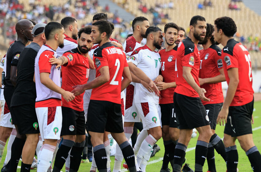  “الكاف” تعاقب لاعبين مغاربة ومصريين و تؤكد وجود مشاجرات بين لقجع ومساعد المدرب المصري
