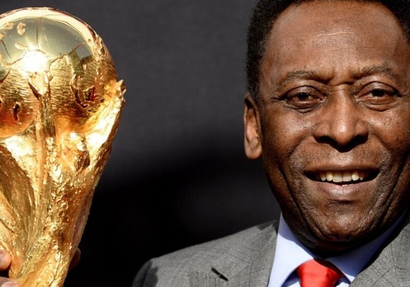  البرازيل تقيم جنازة مهيبة لأسطورة كرة القدم بيليه في ملعب سانتوس