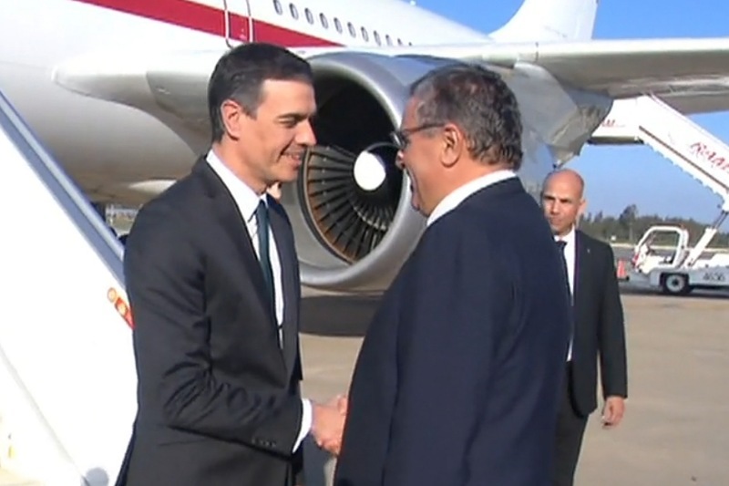  مطار الرباط- سلا: سانشيز يصل إلى المغرب على رأس وفد وزاري هام