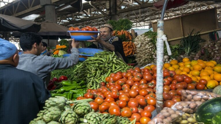  موجة الغلاء مستمرة والحكومة تكتفي بمناقشة الأمر في المجلس الأسبوعي
