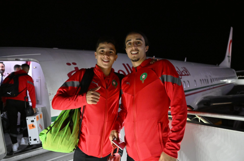  المنتخب الوطني يحل بمدريد استعدادا لمواجهة البيرو