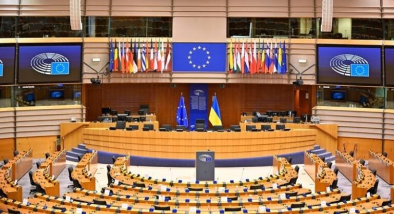  فالنسيانو: المغرب أول حلقة وصل وركيزة للشراكة الأوروبية- الإفريقية