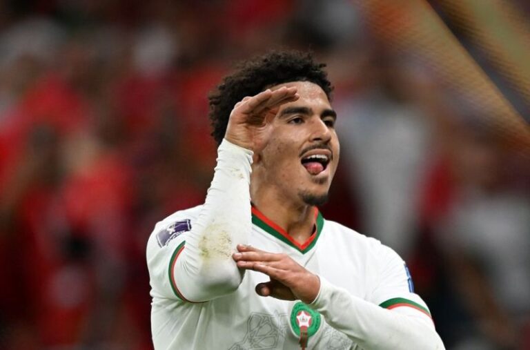  بعد حكيمي جاء الدور على بوخلال..هل تنتقم فرنسا من لاعبي المنتخب المغربي؟