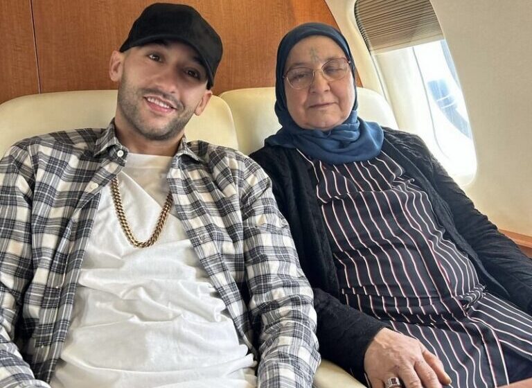  الانتقالات الصيفية .. نصيحة والدة زياش لابنها