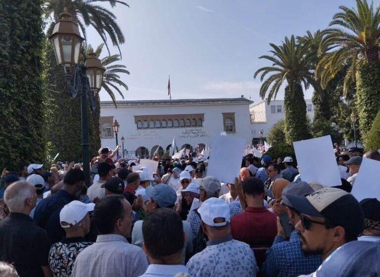 أخنوش: على الأساتذة العودة إلى الأقسام والحكومة ستدبر الحلول