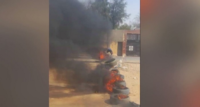  مخيمات تندوف..مواجهات بين المحتجزين والسلطات الجزائرية