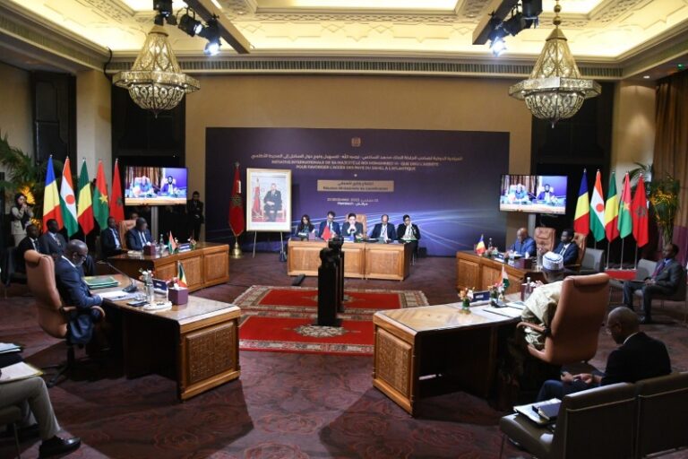  المبادرة الملكية تجاه دول الساحل..خطوة رائدة نحو هيكلة جديدة للجنوب الأطلسي