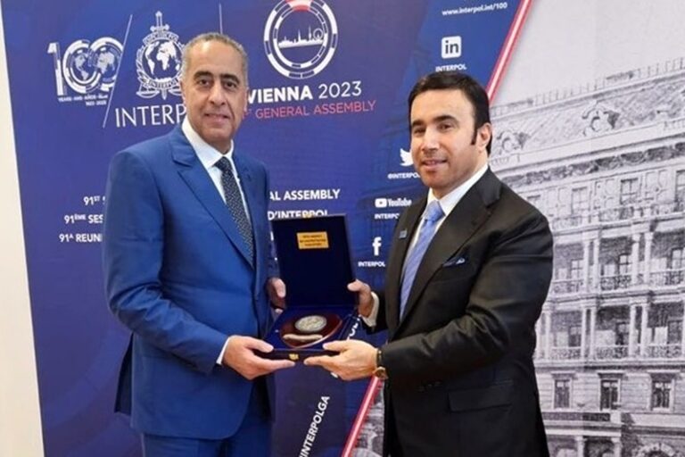 رئيس “انتربول” يشيد بالدور الريادي للمغرب على مستوى التعاون الأمني الدولي