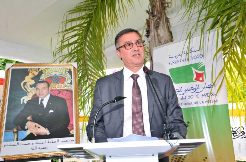  يونس مجاهد يستنكر هجوم الفيدرالية الدولية للصحفيين على المغرب وإساءتها إلى قرار العفو الملكي