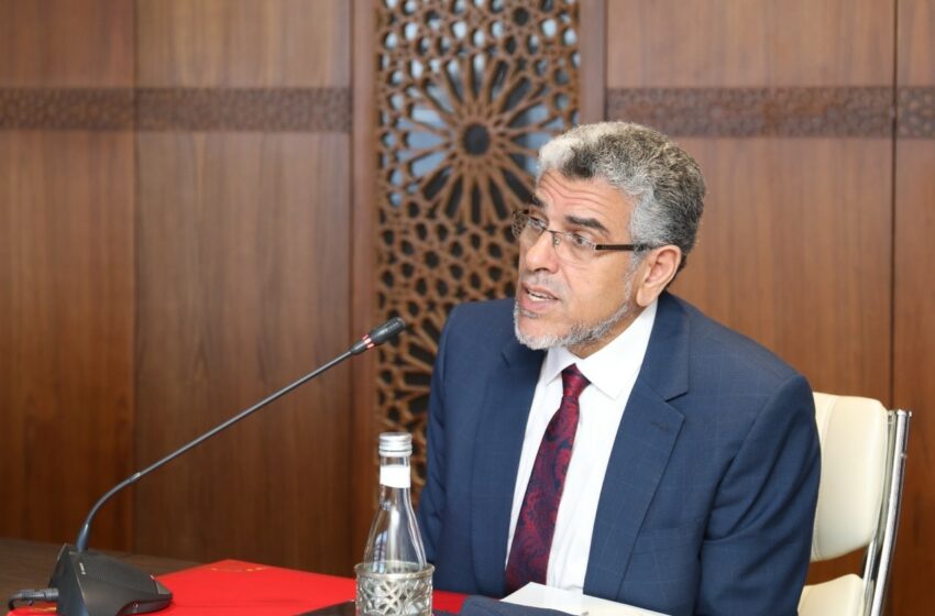  “إذا أنت أكرمت اللئيم تمردا”.. هكذا علق وزير العدل الأسبق المصطفى الرميد على الجدل الذي صاحب العفو الملكي عن صحفيين