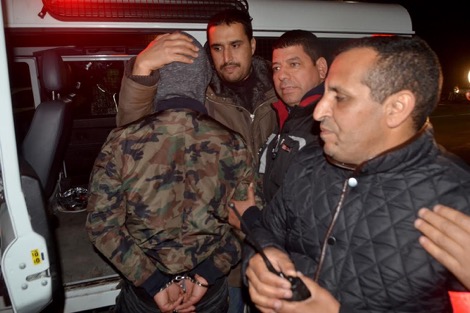  بتنسيق مع “مراقبة التراب الوطني”: أمن انزكان يطيح بمتورط في تخزين وترويج مواد غذائية فاسدة