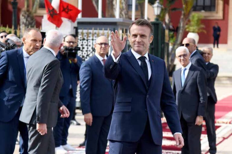  الرئيس الفرنسي إيمانويل ماكرون يغادر المغرب