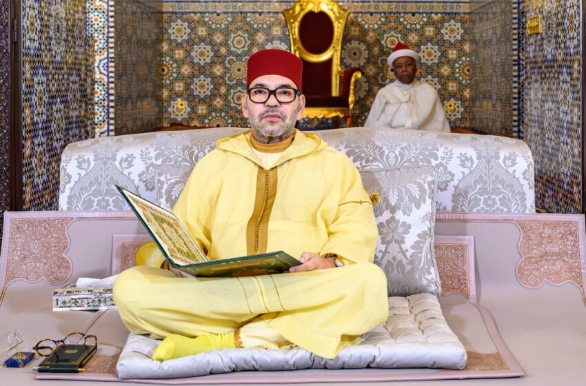  أمير المؤمنين الملك محمد السادس يحيي ليلة القدر ويؤدي صلاة العشاء والتراويح بالرباط