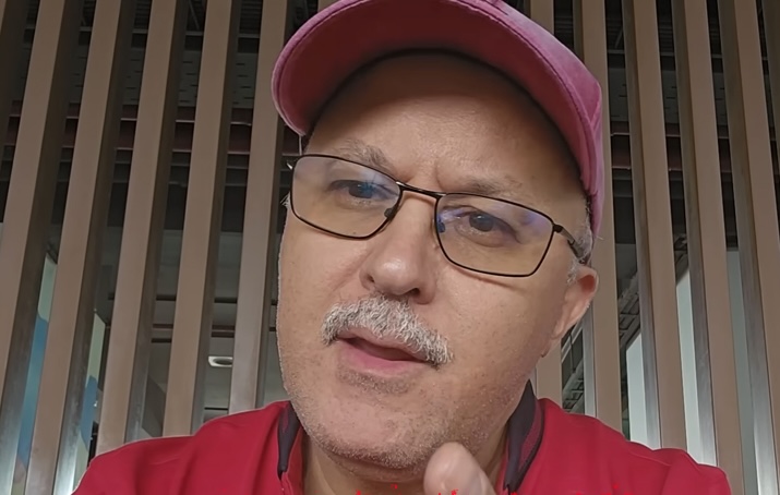  جيراندو في ورطة جديدة.. فضيحة “الخبر الزائف” تفضح جهله وتدليسه بشأن قضية تهريب 25 طنا من الشيرا