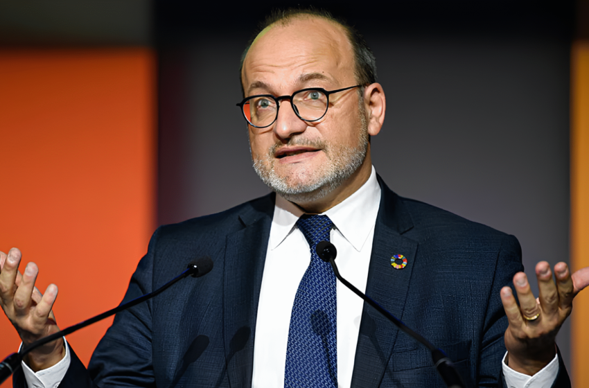  المدير العام لمجموعة الوكالة الفرنسية للتنمية يعلن إجراء زيارة عمل في مهمة ميدانية بالصحراء المغربية