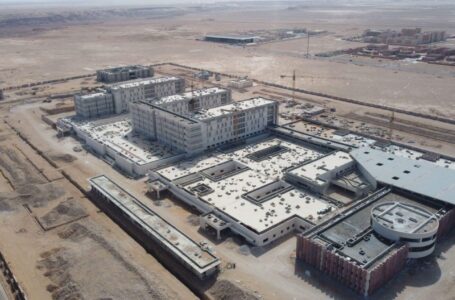 المستشفى الجامعي الجديد بالعيون يقترب من الافتتاح بعد إنجاز 80% من أشغال البناء